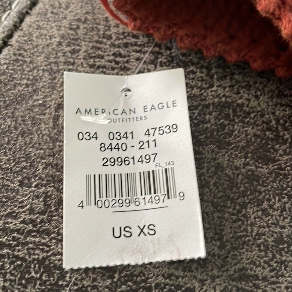 NWT American Eagle Outfitters Rust Halter Top - Picture 7 of 8